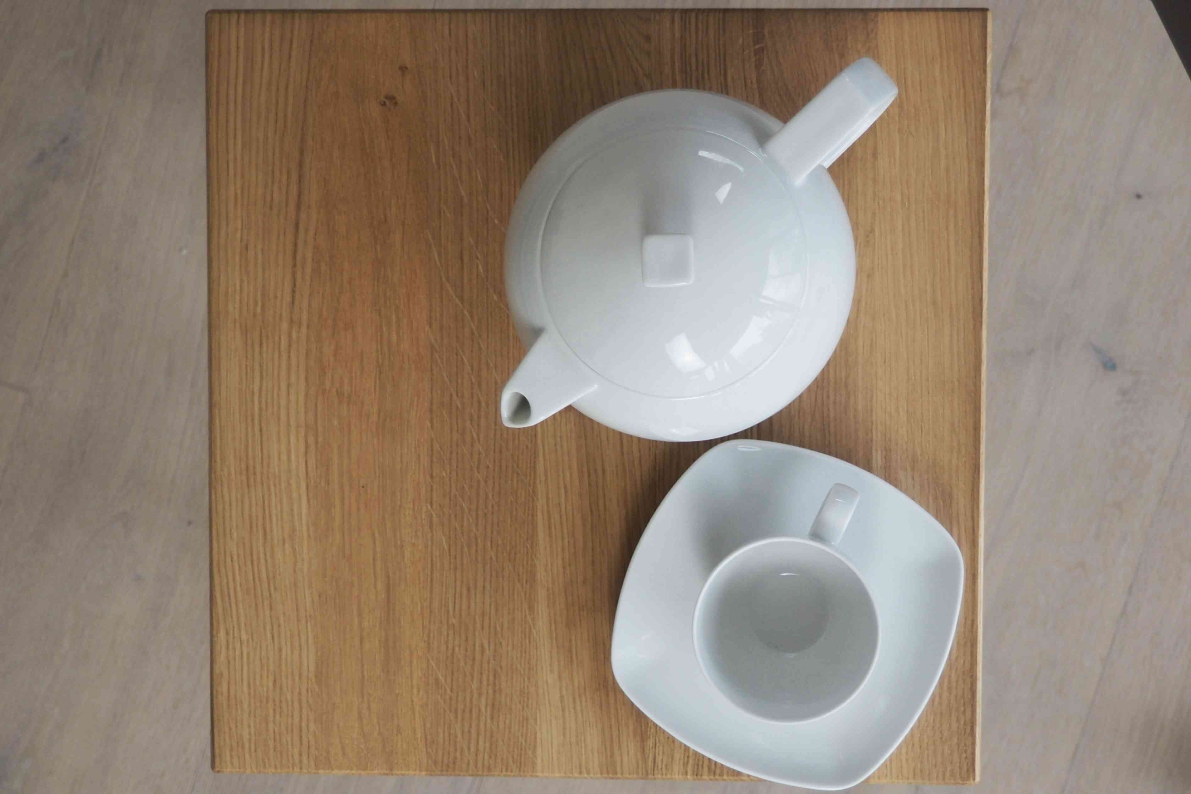 Hocker / H 50 / Stahl & Wildeiche