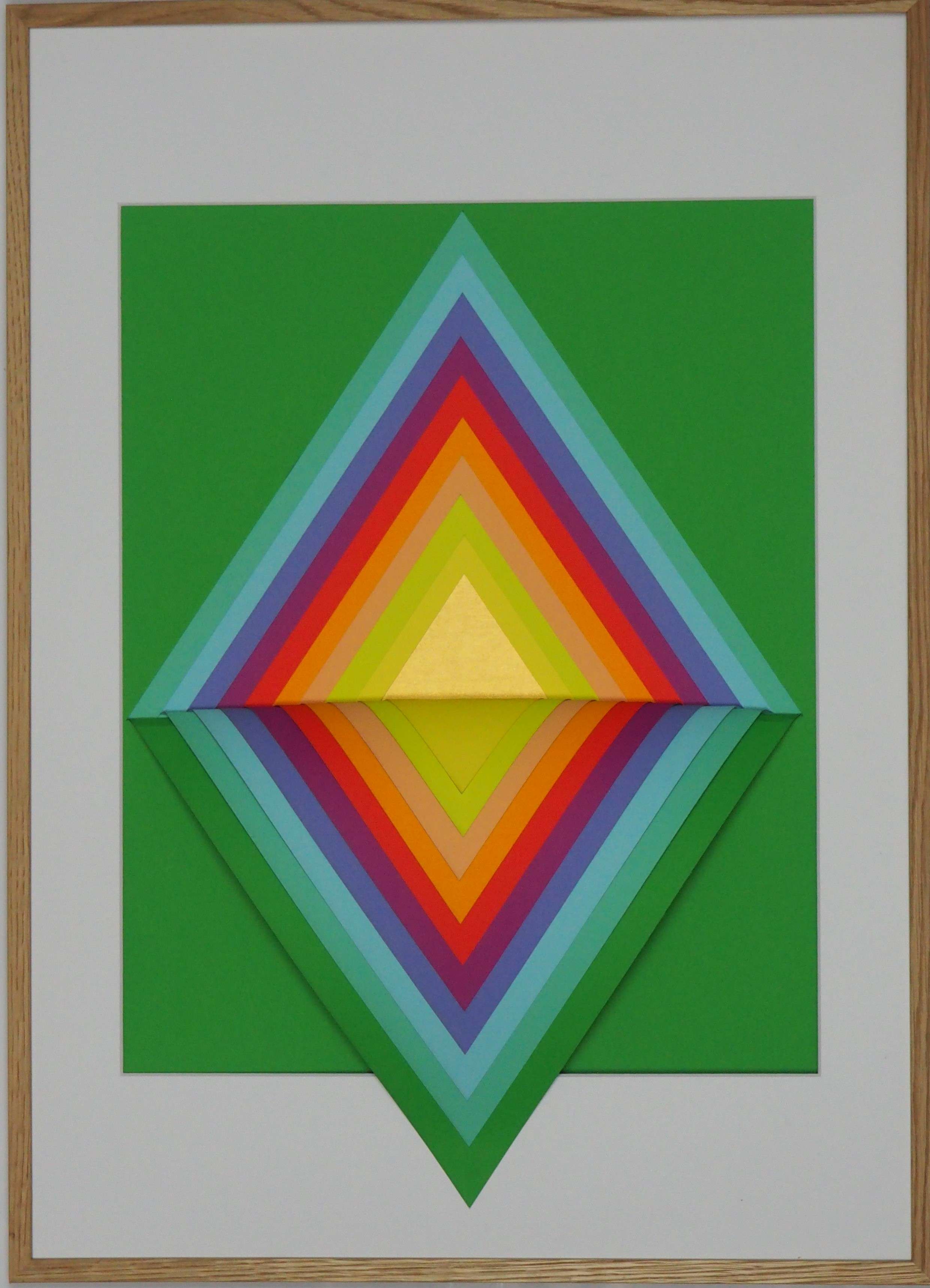 3D-Papierkunst „Falling out“ im 50x70cm Eichenholzrahmen
