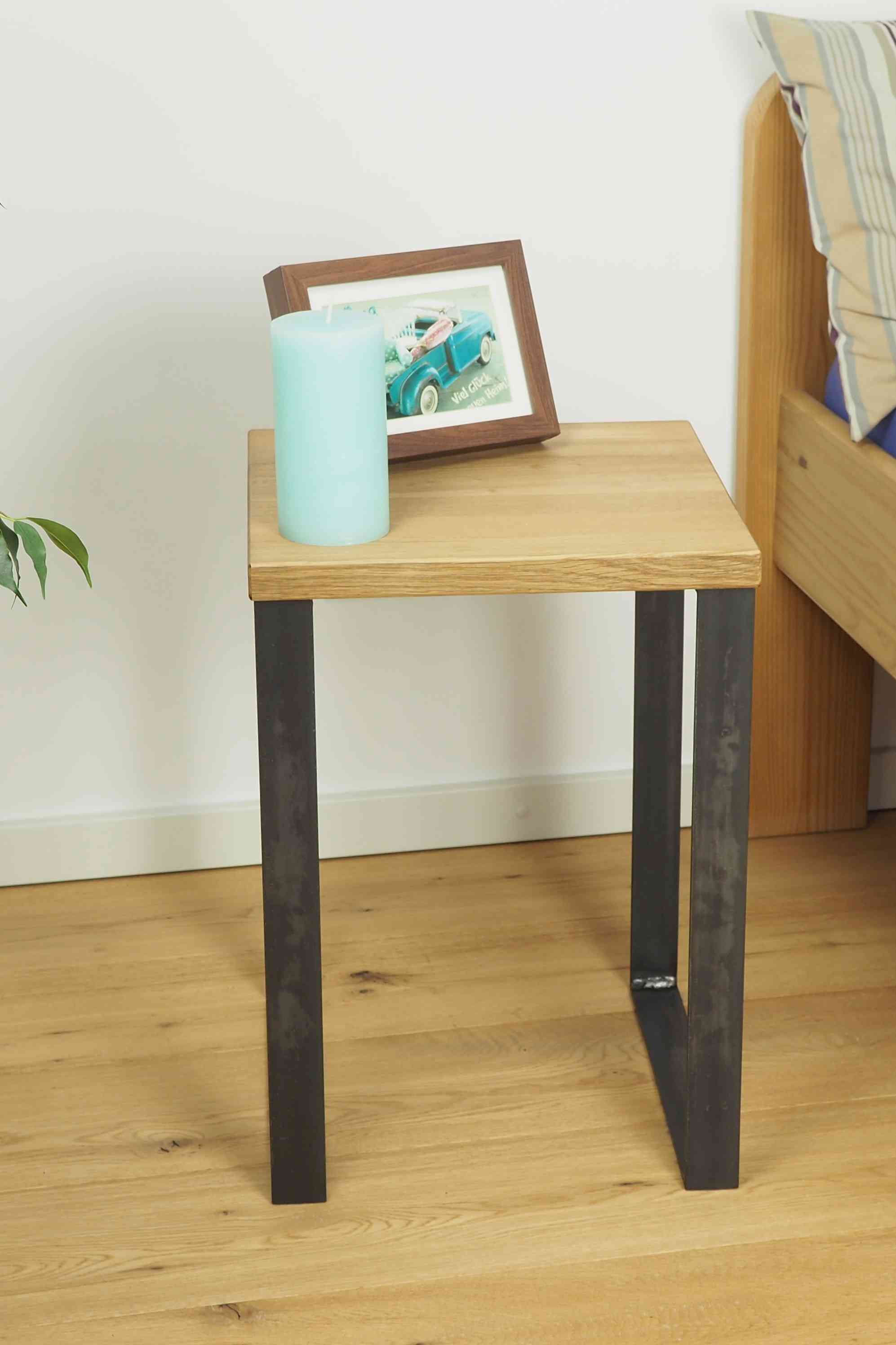 Hocker / H 50 / Stahl & Wildeiche